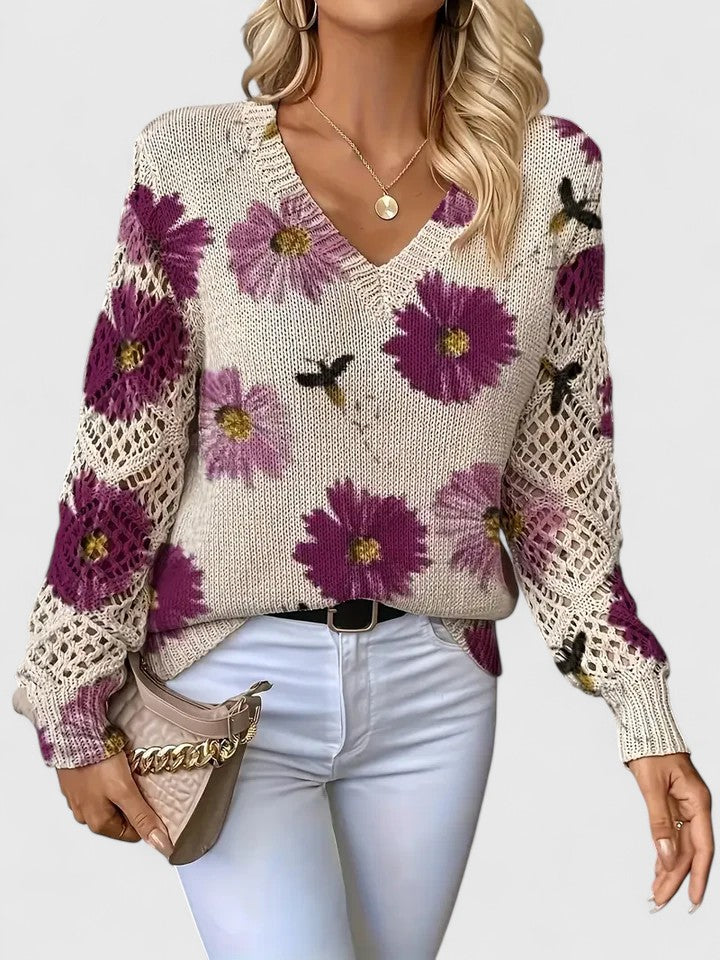 Cynthia | Elegant sweater with floral pattern