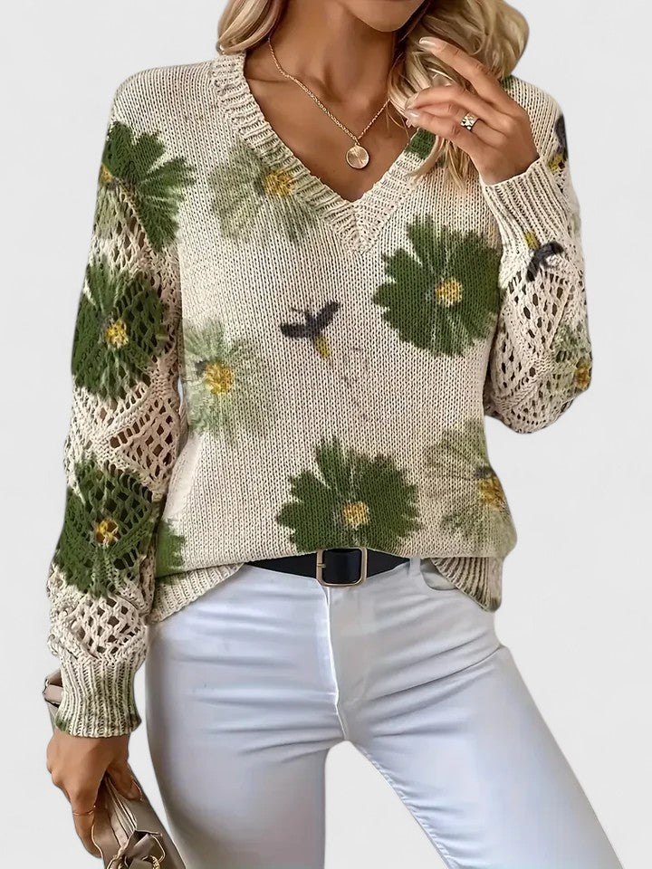 Cynthia | Elegant sweater with floral pattern