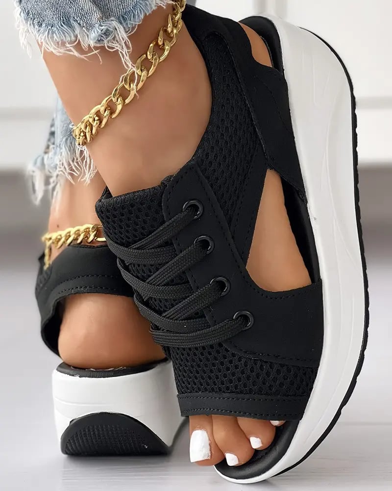 Lieke ~ Orthopedic sandals
