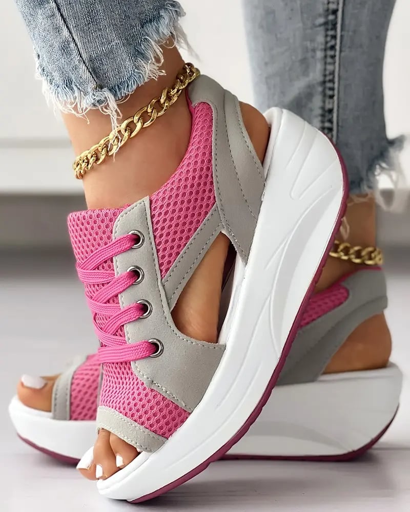 Lieke ~ Orthopedic sandals