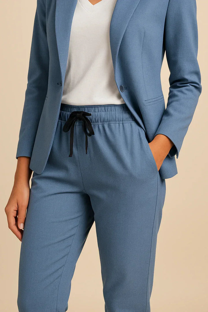 Capri - Women’s Bold Style Blazer & Trousers Set