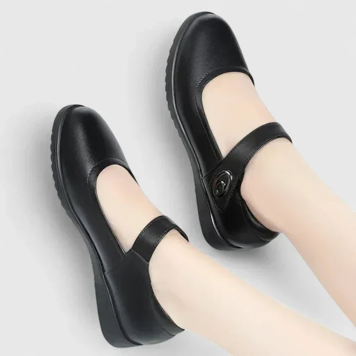 Women's Comfort Shoes in Black, US Sizes 5-10