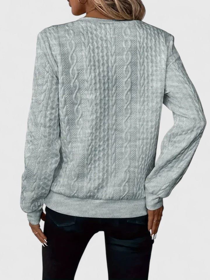 Dilyla | Sophisticated Sweater