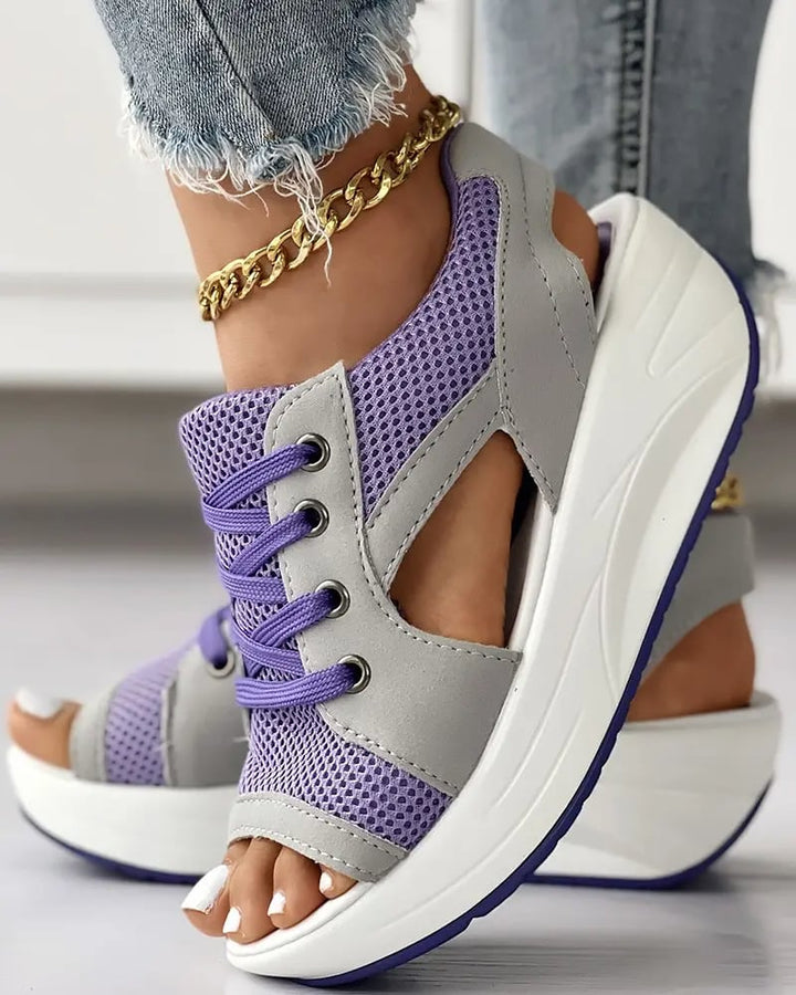 Lieke ~ Orthopedic sandals