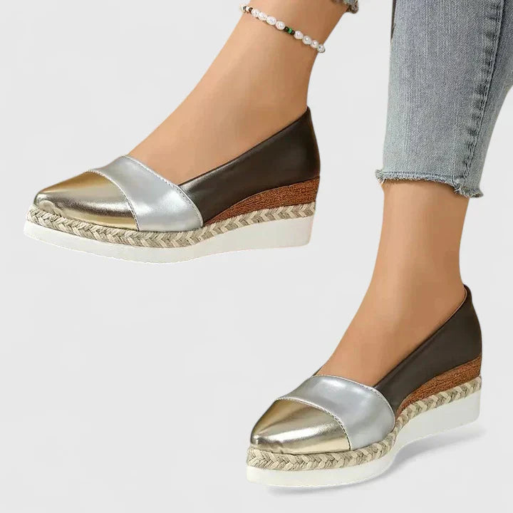 Women's Comfort Loafers in Dark Gold or Cream