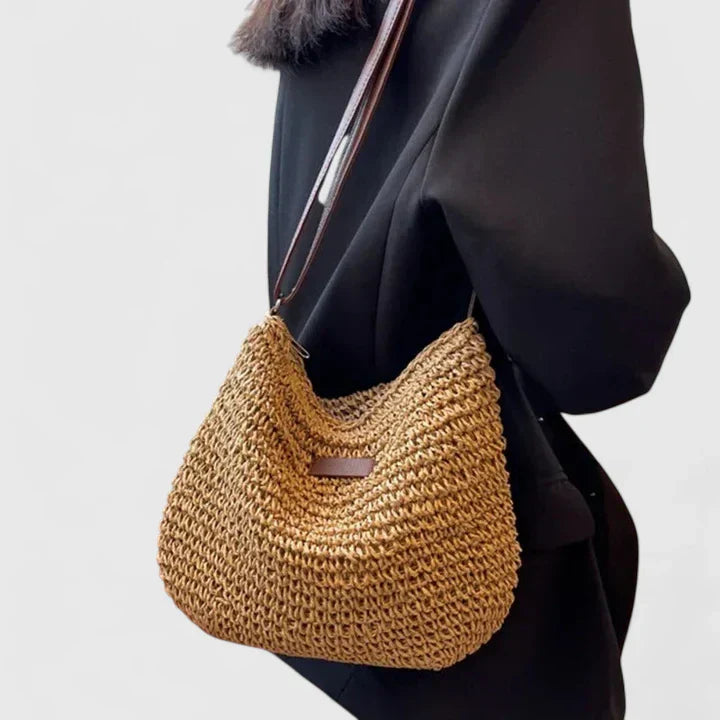 Women's Stylish Shoulder Bag in Beige or Khaki